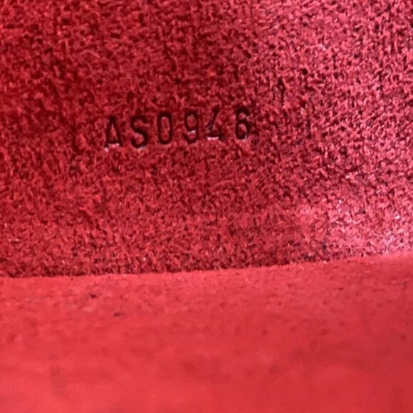 LOUIS VUITTON LV Logo Cannes Hand Vanity Bag Epi Leather Red M48037 86YH741 - Picture 15 of 15